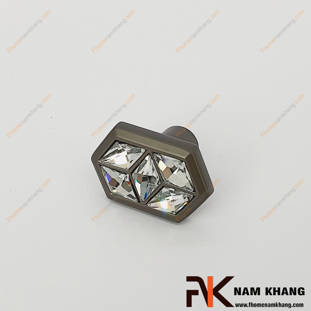Núm cửa tủ kết hợp đá pha lê NK439-XLD