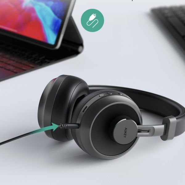 Tai nghe chụp tai Aukey B52