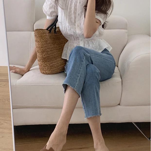 ÁO THÔ THÊU HOA NỔI