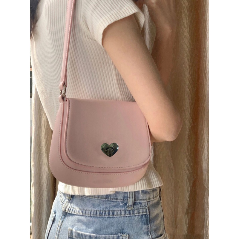 Túi Yên Ngựa mini Đeo Chéo Màu Kem Phong Cách Thời Trang Pháp 2022 Mới Mẻ Gylb1634