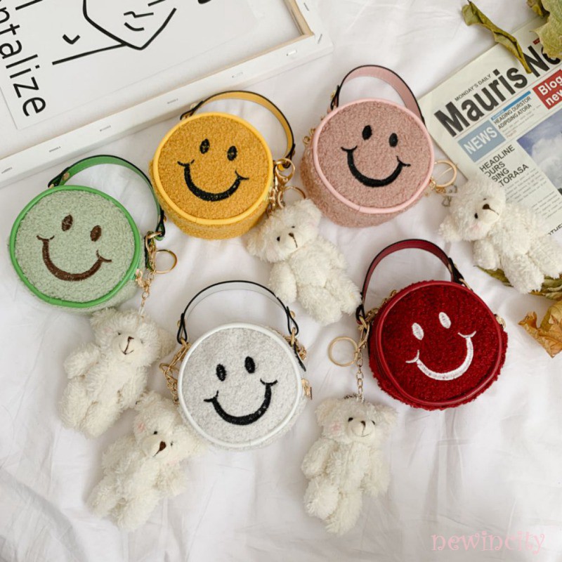 Túi đeo chéo hình gấu dễ thương cho bé gái