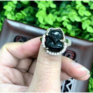 Nhẫn hồ ly thạch anh đen