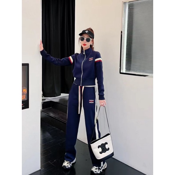 Bộ khoác len  thể thao - BK01