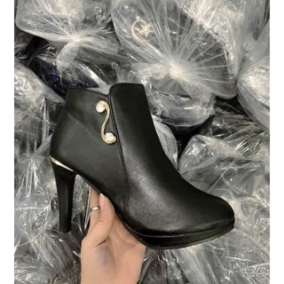 Giày Boot Nữ Gót Nhọn 7 Phân Khóa Sườn