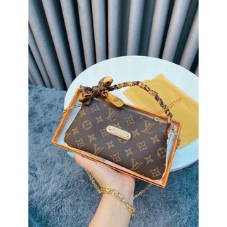 Túi Xách LV mini fullbox nguyên seal kèm khắn chính hãng