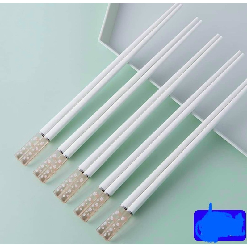 SET 5 ĐÔI ĐŨA HOA ANH ĐÀO SANG TRỌNG, LỊCH SỰ VÀ CỰC THẨM MĨ