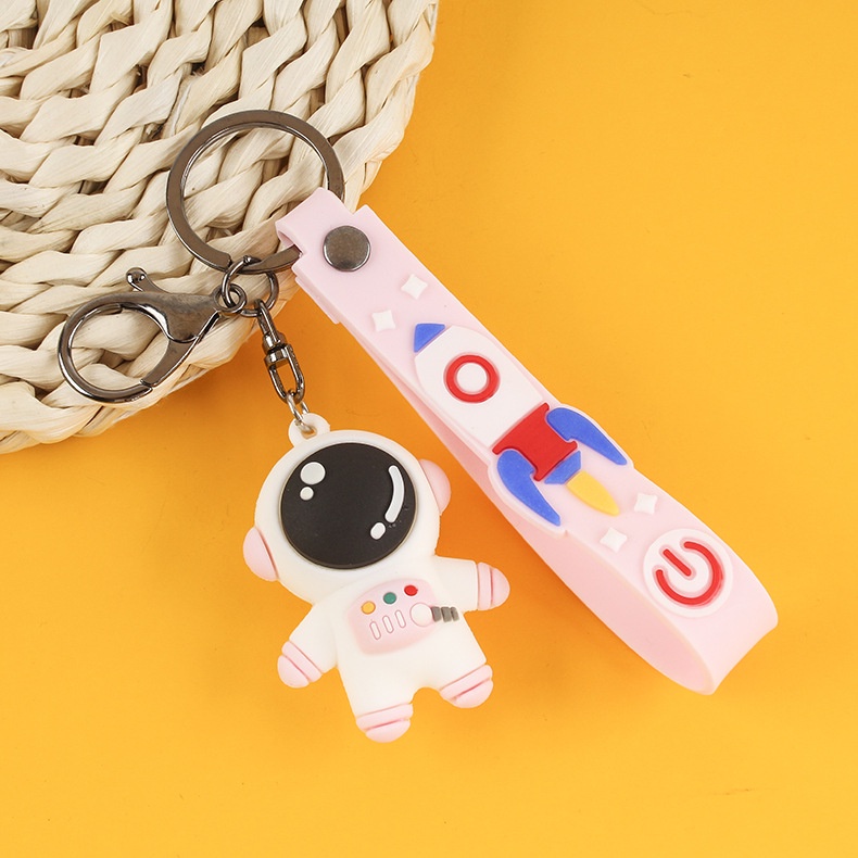 Móc khoá phi hành gia độc đáo Clovershop68