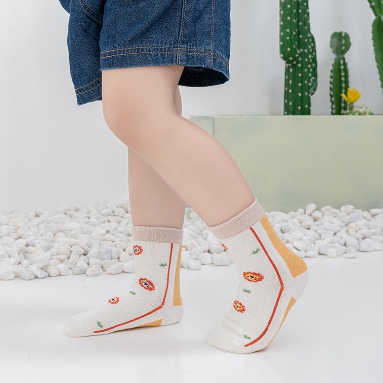 Đôi Vớ Cotton Cỡ Vừa Thời Trang Thu Đông Cho Bé Trai Và Gái 1-12 Tuổi