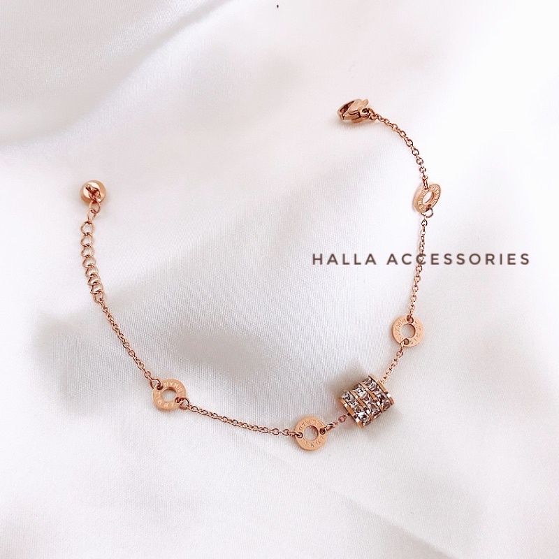 Vòng tay Lắc tay TITAN màu Rose Gold cao cấp  HALLA VT102