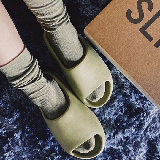 Dép Sandal Thể Thao Đế Mềm Màu Trơn Chống Mòn Size 36-45 Thời Trang Cho Nam Và Nữ