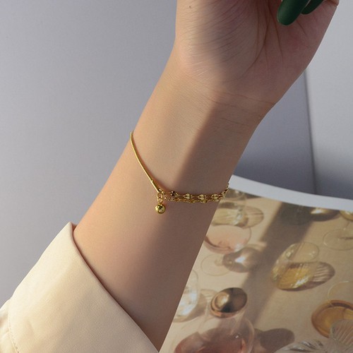 Lắc Tay Nữ Titan Ko Đen TT 3213