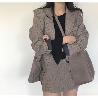 Set vest ( chân váy + áo blazer sẵn size s)