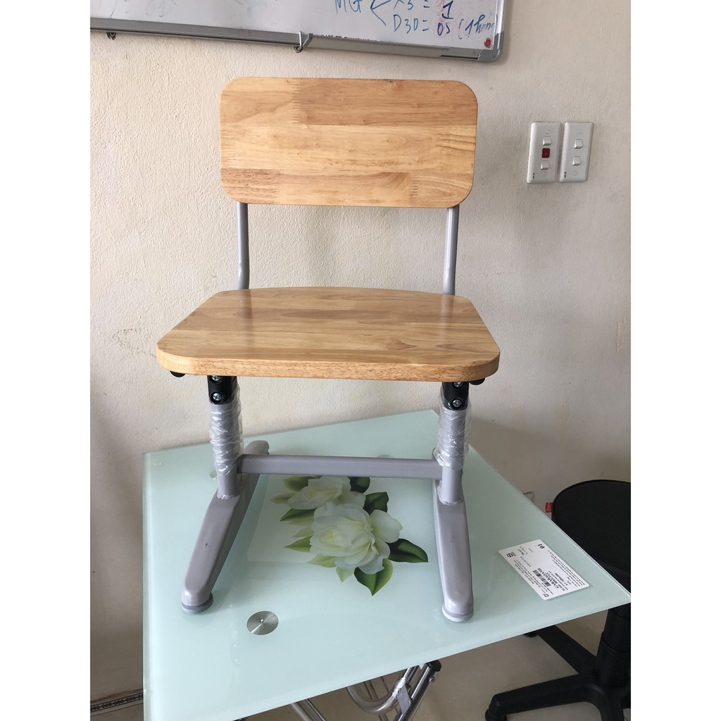 Ghế học sinh tiểu học Xuân Hòa gỗ cao su tự nhiên GHS-14-07Cs | BigBuy360 - bigbuy360.vn