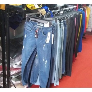 Quần 250k của hồng minh trần