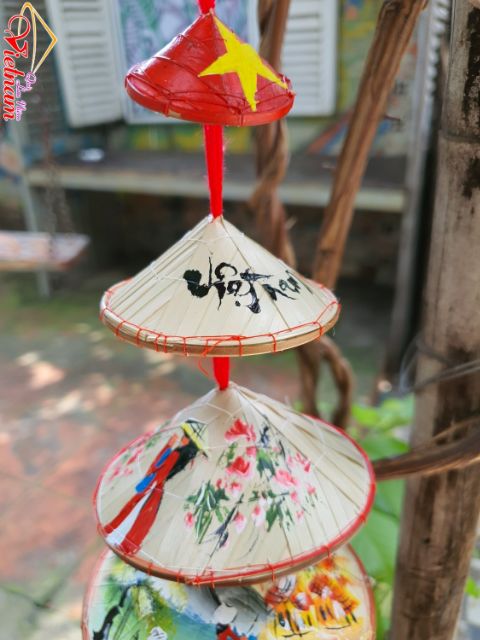 Chùm nón lá trang trí