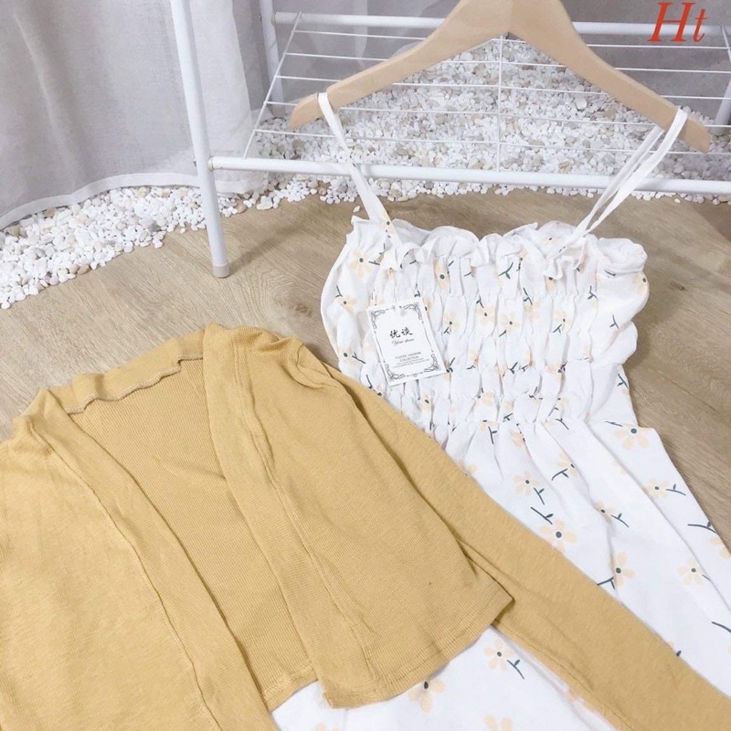 Set váy 2 dây hoa vàng + áo khoác H2S877