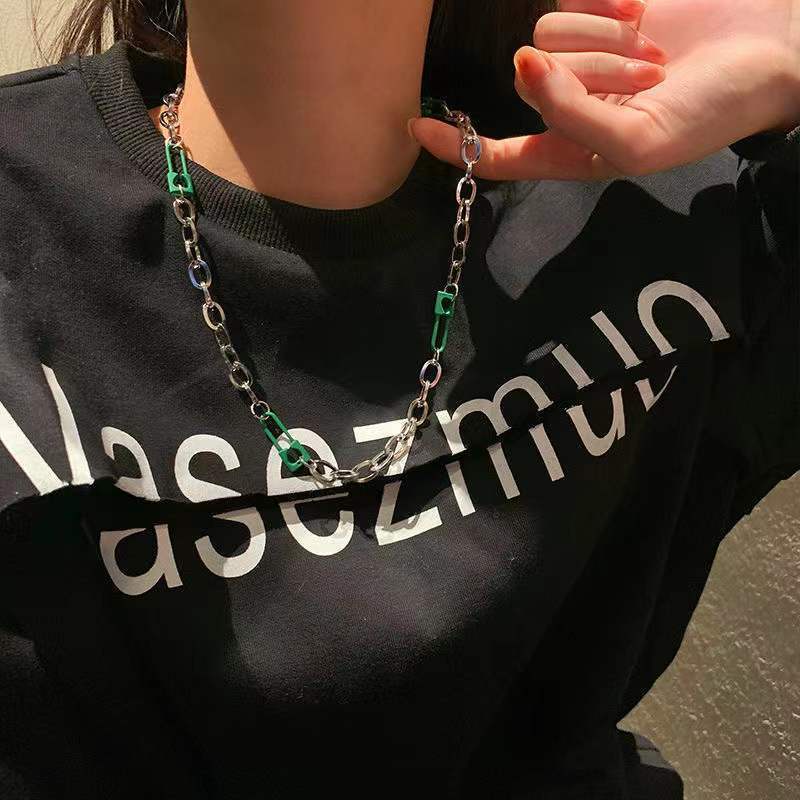 Vòng cổ Mặt Hình Ghim Cài Màu Xanh Lá Đậm Phong Cách hip hop Thời Trang Mới Dành Cho Nam Và Nữ