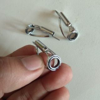 Đầu bu chống xoắn