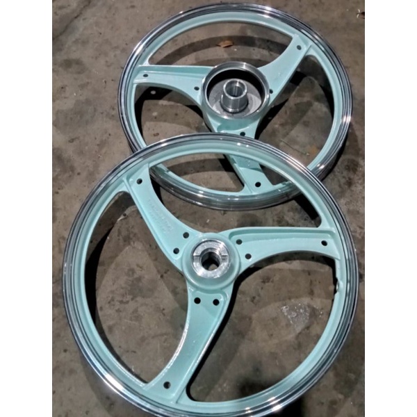 Cặp mâm 3 cây racing đĩa 4 lỗ su,hàng cao cấp