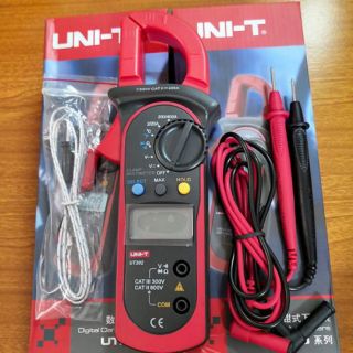 Đồng hồ kẹp dòng UNI -T 202
