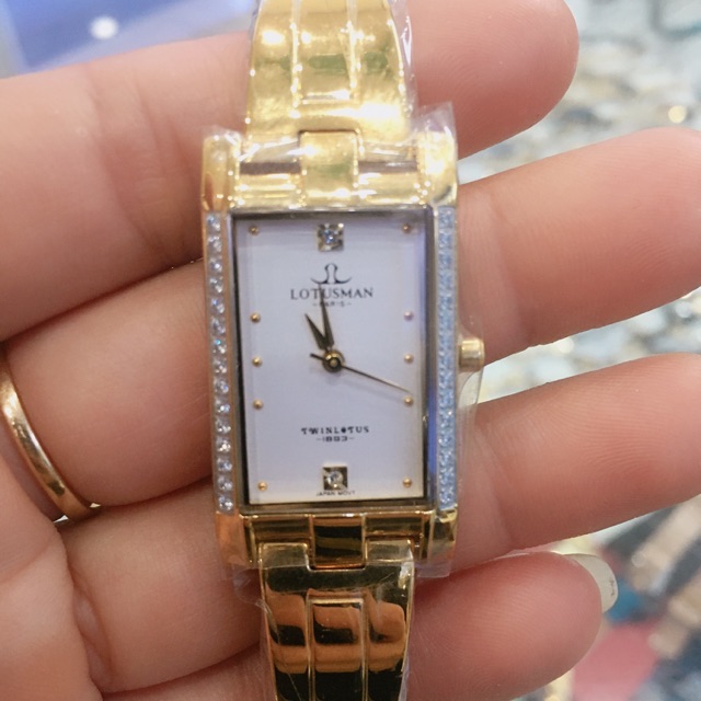 Thương hiệu:Lotusman Kiểu dáng:Đồng hồ nữ Kiểu dây:Dây inox Loại máy:Máy quartz