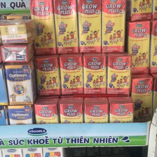 Thùng Sữa bột pha sẵn grow plus của Vinamil 110ml