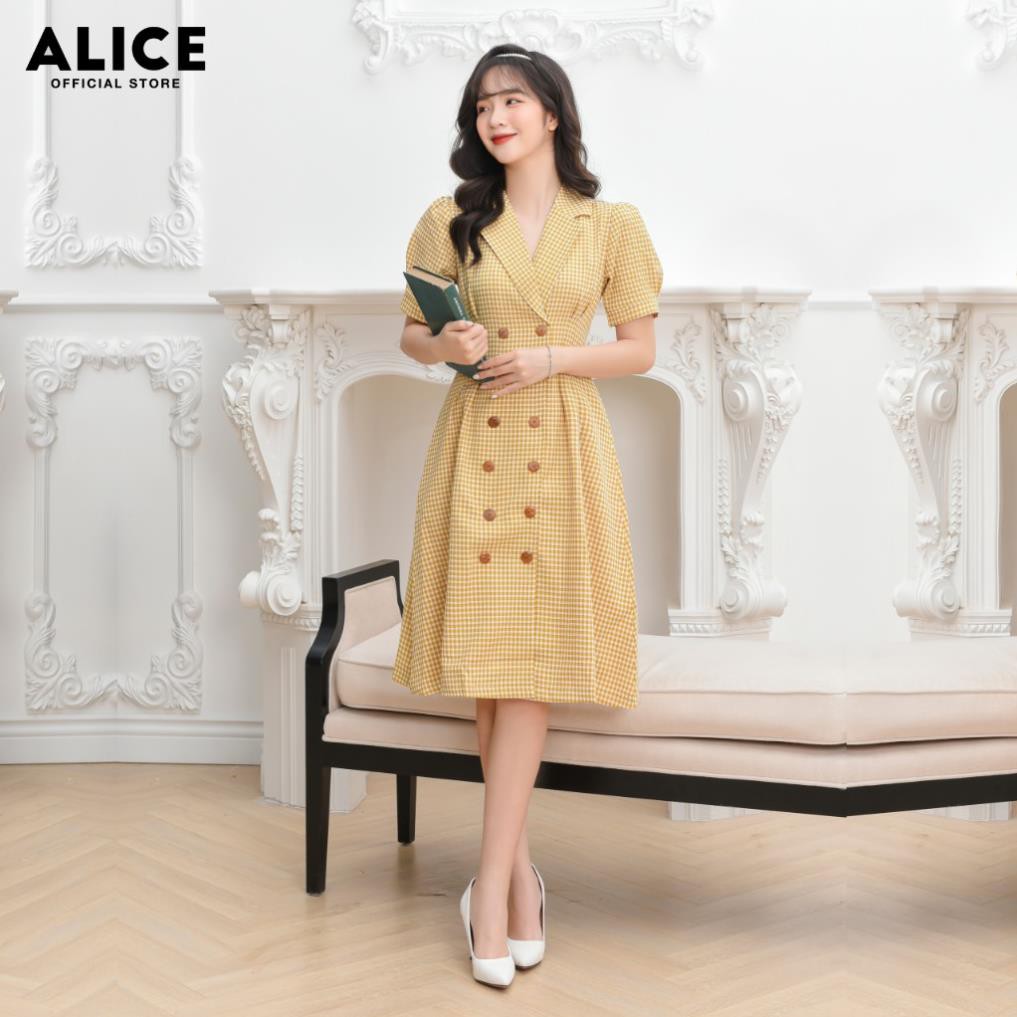 Đầm Thiết Kế Nữ Công Sở ALICE Dáng Dài Xòe Xếp Ly Tay Bồng Cổ Vest Họa Tiết Kẻ Thanh Lịch V667  ཾ