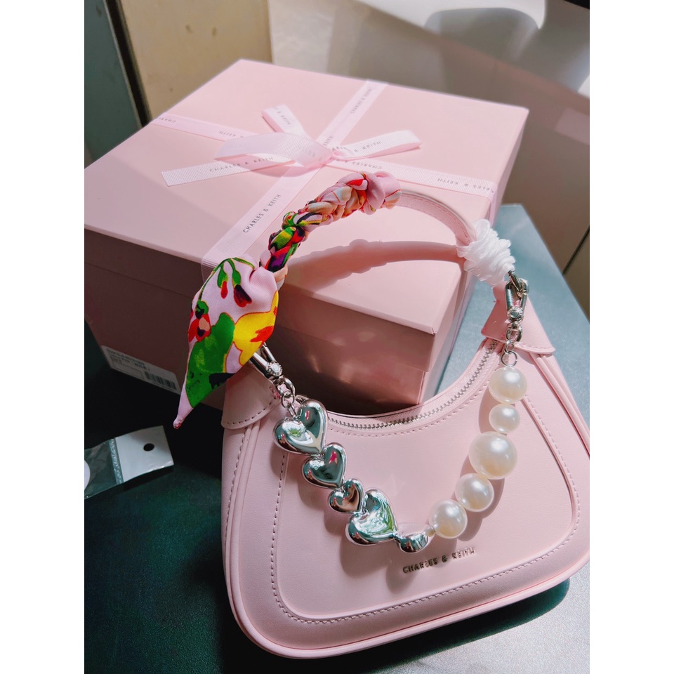 Túi Xách Nữ Charles &amp; K Trái Tim Bản Chuẩn Đẹp Tặng Kèm Túi Giấy Có Hộp Hồng