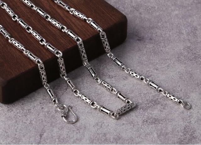 DÂY CHUYỀN KHÚC BẠC THÁI TRANG NHÃ