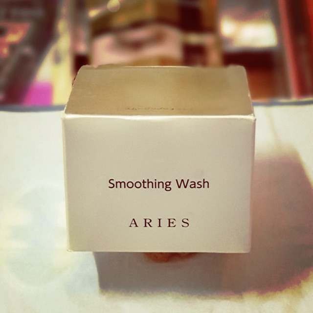 Aries- Hỗn hợp rửa mặt làm mịn da