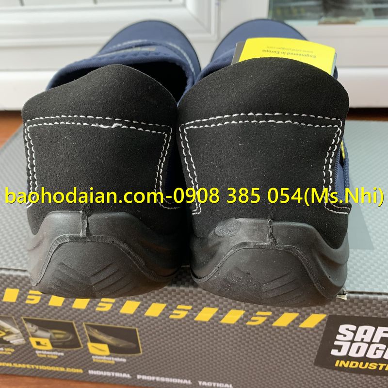 Giày Bảo Hộ Siêu Nhẹ Jogger Yukon