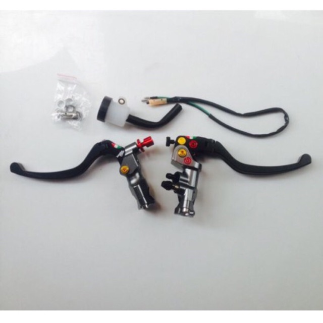 Tay thắng brembro cặp