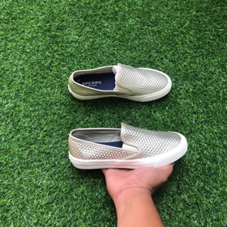 Giày sperry chính hãng