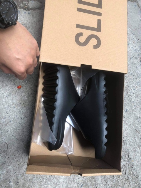 Dép slide full đen chuẩn 1:1