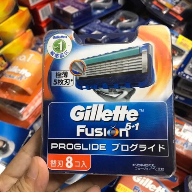 Lưỡi cạo râu massage 5 lưỡi Gillette 5+1 Fusion