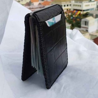 Ví kẹp tiền dập vân cá sấu màu đen