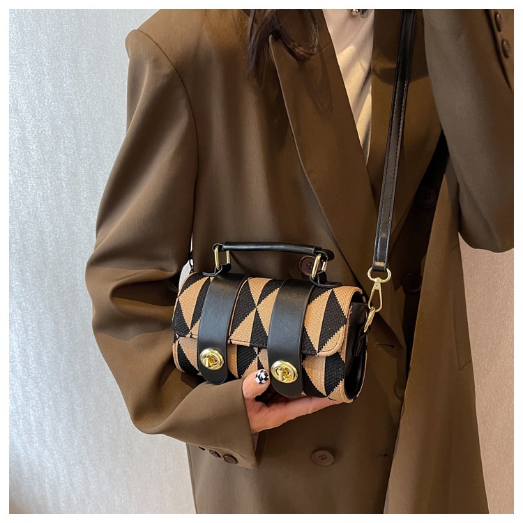 Túi Xách Đeo Vai Kiểu Dáng Hợp Thời Trang Cho Nữ