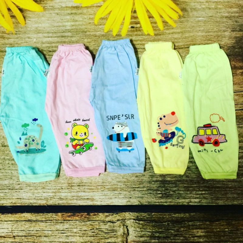 [ Xả ] Quần dài cotton đẹp cho bé 6-10kg nằm điều hoà