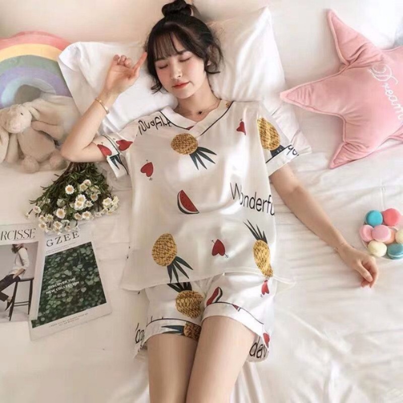 Combo bộ đồ nữ lụa sang chảnh pijama đùi cổ v mặc nhà yukago S1607