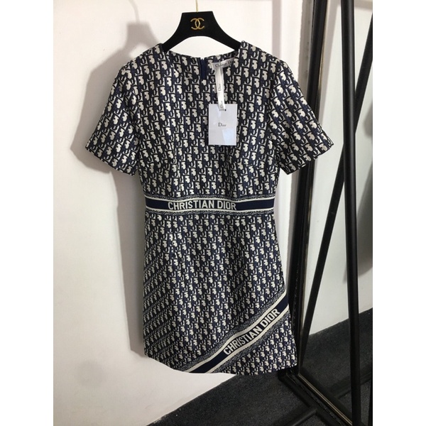 Đầm suông ngắn tay hoạ tiết chữ D logo thương hiệu Dior CD thời trang cao cấp dáng trẻ trung