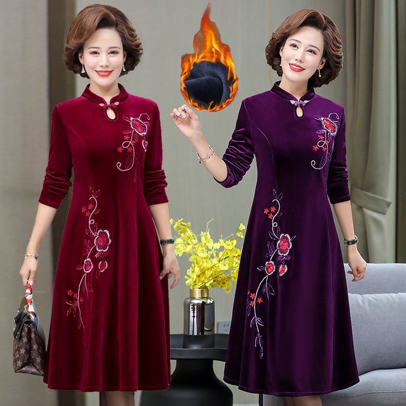 Phụ nữ trung niên và cao tuổi váy sườn xám nhung dày thu đông, váy nhung thêu hoa văn cổ