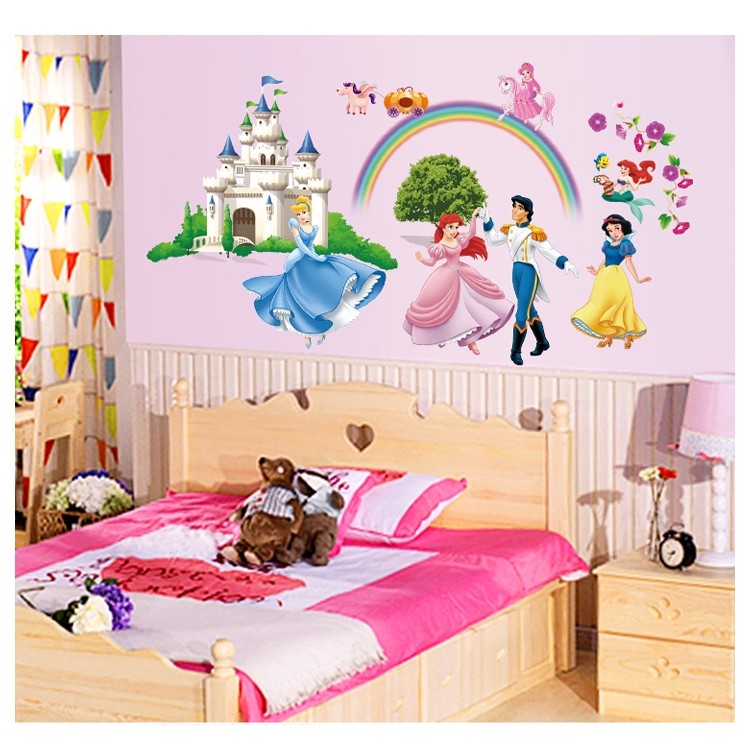 Decal dán tường decal trang trí hoàng tử và công chúa BINBIN EB87 (Có keo sẵn)