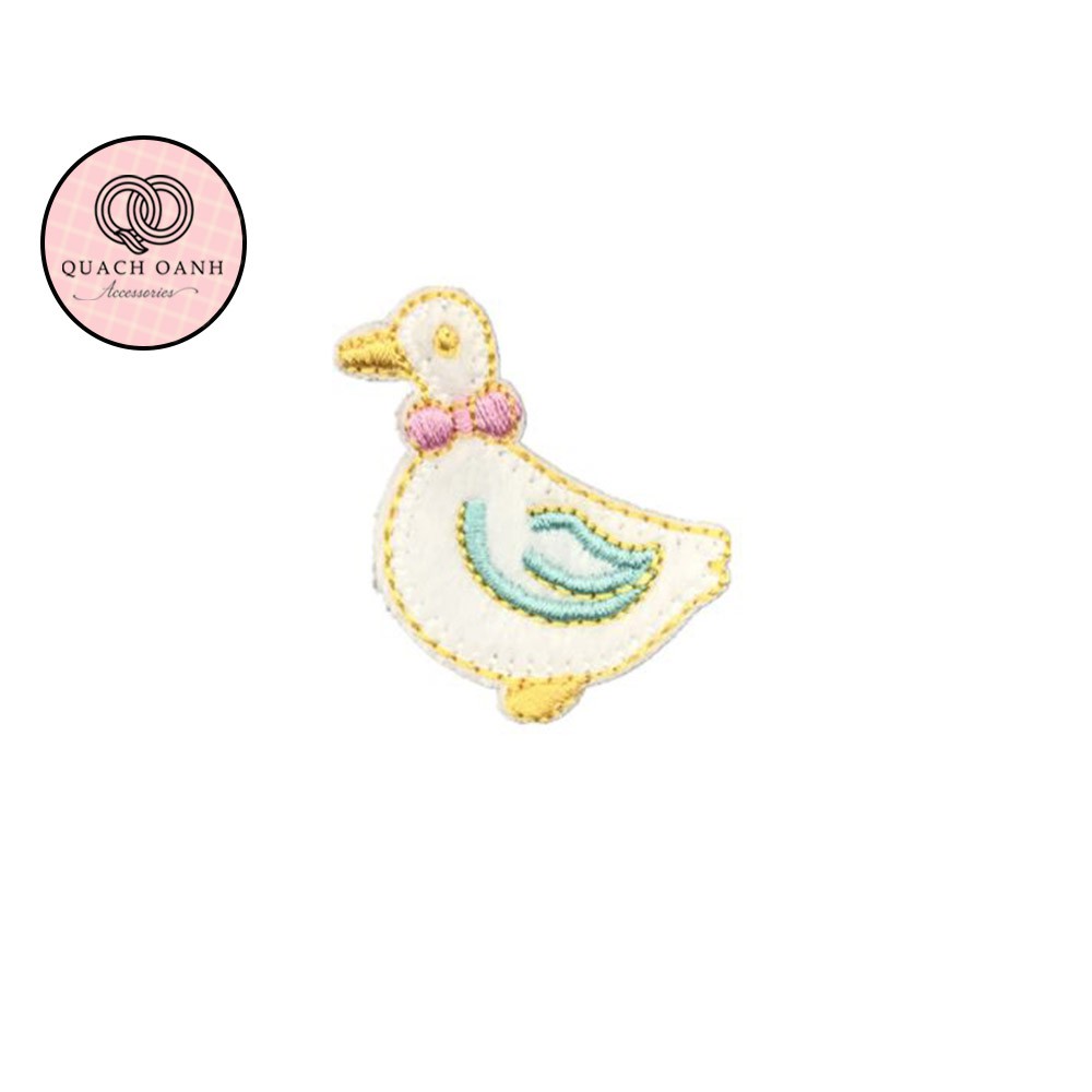 Sticker nhãn dán vải thêu hình vịt con tự dính trang trí sổ, vở, mũ bảo hiểm - ST16