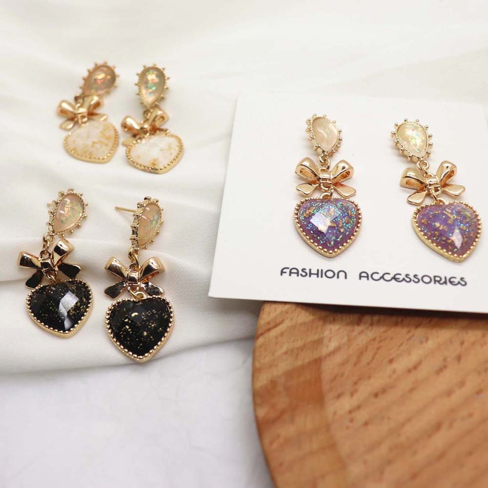 Khuyên Tai Nữ Trang Tạo Hình Độc Đáo
