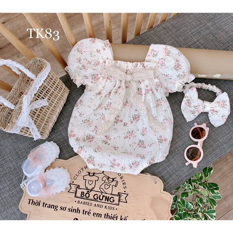 Bộ liền hoa nhún ngực nơ ren