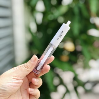 Son bóng dưỡng ẩm ELF Lip Lacque