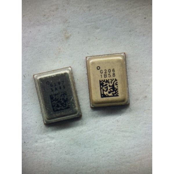 Mic 4 Chân zin new nguyên vỉ