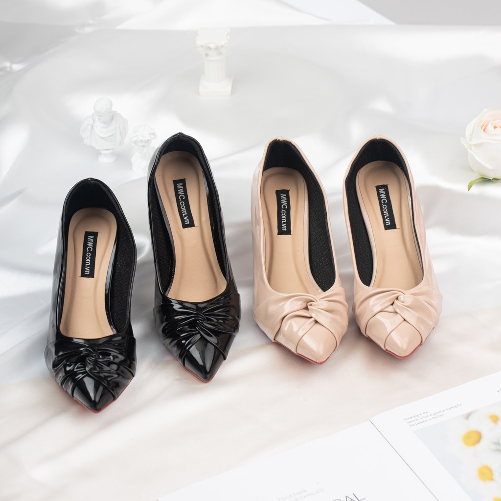 [Mã SKAMFS114M giảm 10% đơn 100K] Giày cao gót nữ da bóng phối nơ đế nhọn MWC NUCG-3968