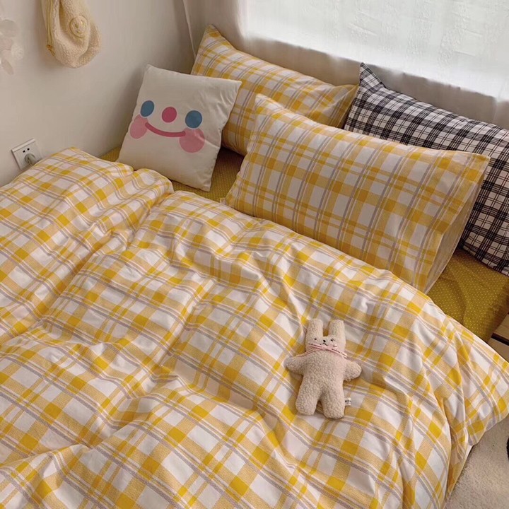 Bộ chăn ga gối , drap giường chất cotton poly họa tiết kẻ bi vàng