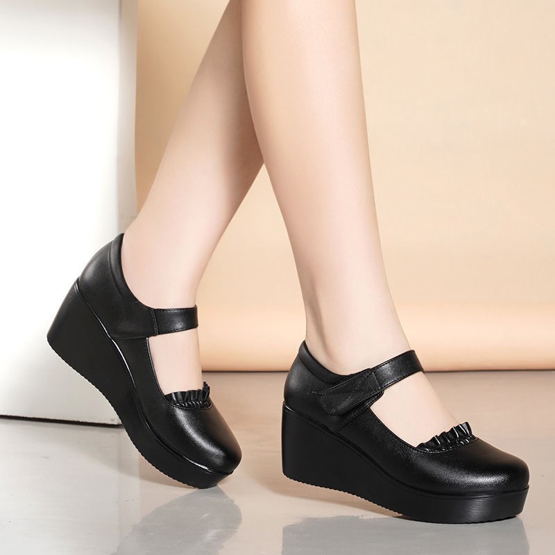 Giày cao gót mũi tròn thời trang mùa thu 2020 cho phụ nữ trung niên